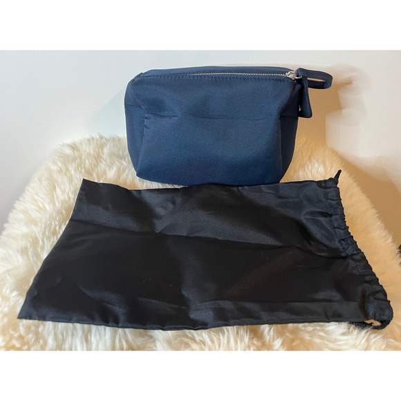 Prada Luna Rossa Navy Blue Toiletry Bag Pouch Wristlet LD3128 New - Picture 2 of 9